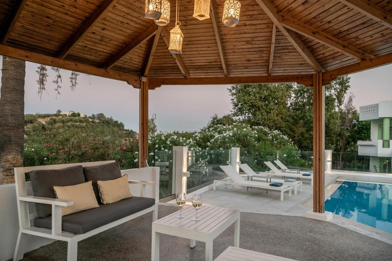 Villa Life Agia Marina  Bagian luar foto